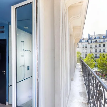 Emile Le Marais Otel 3*