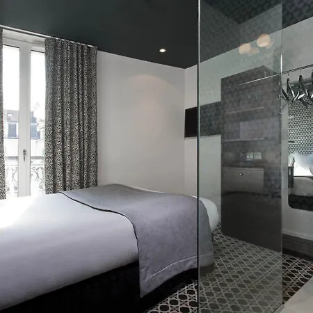 Emile Le Marais Hotel