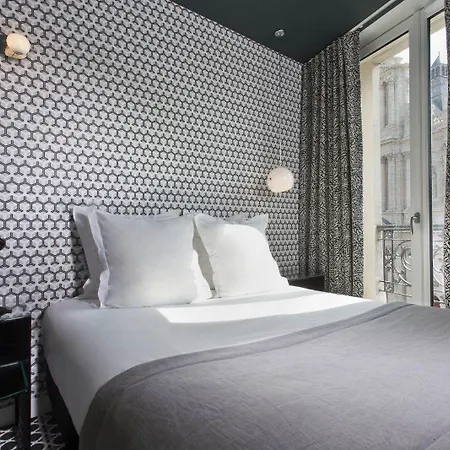 Hotel Emile Le Marais 3*