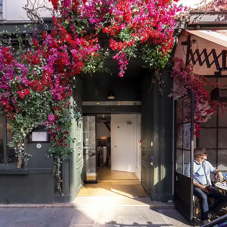 Emile Le Marais Hotel