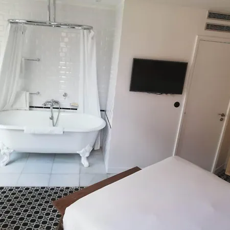 Emile Le Marais 酒店 3*