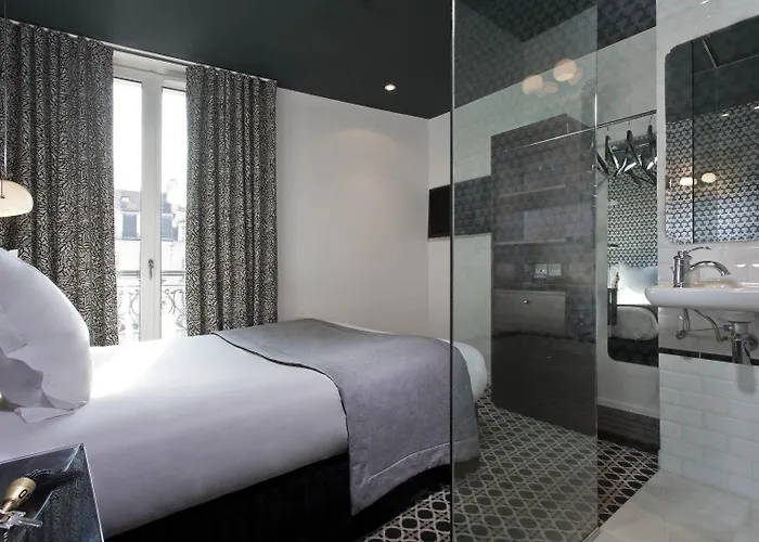 Emile Le Marais Hotel