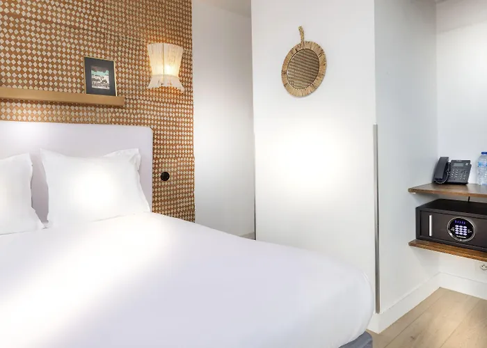 Hotel Emile Le Marais Paris